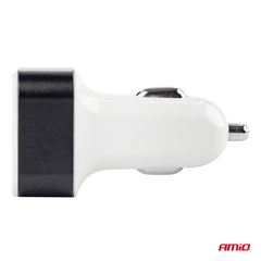 USB nabíječka do auta se třemi USB výstupy