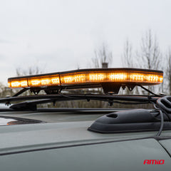 LED-advarselslygte med 51 lysfunktioner