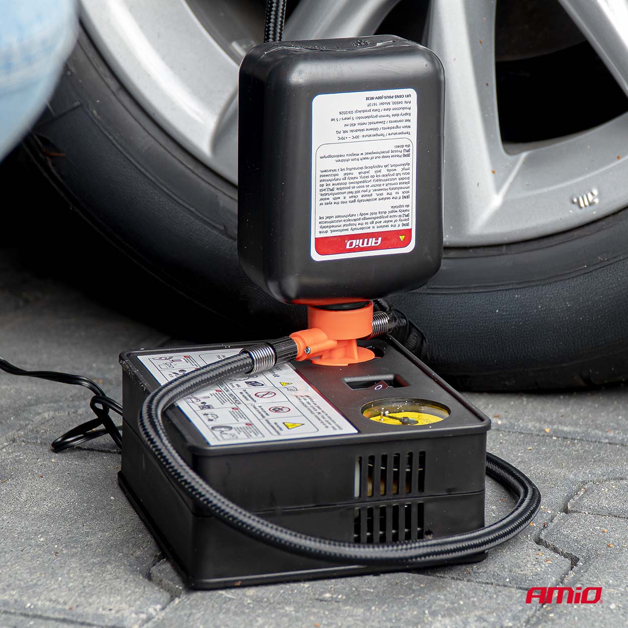 12V kompresor pro opravu a huštění pneumatik