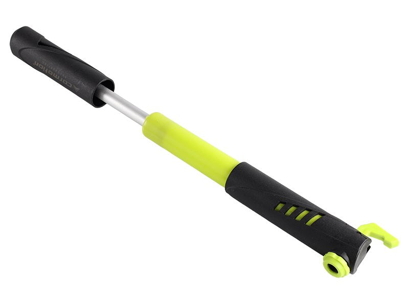 Mini ruční pumpa s maximálním tlakem 8 bar / 120 PSI