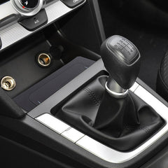 Hyundai Elantra AD / Avante 2016-2018 bezdrátová nabíječka telefonu s rychlým nabíjením 15 W 